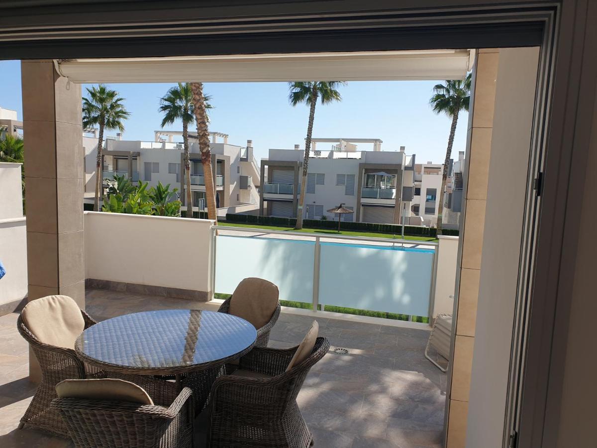 El Mirador Amelie Ground floor apartment in Torrevieja Punta Prima WIFI pool&close to beach&golf Exterior foto