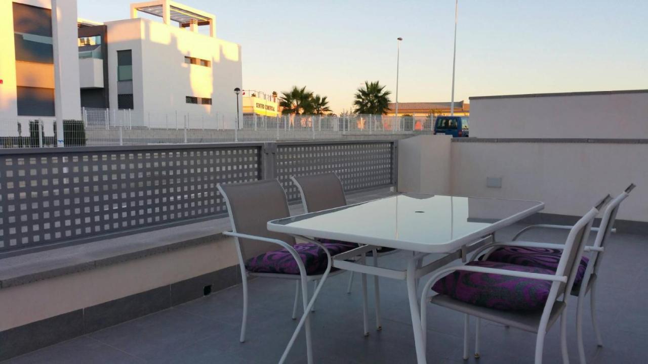 El Mirador Amelie Ground floor apartment in Torrevieja Punta Prima WIFI pool&close to beach&golf Exterior foto