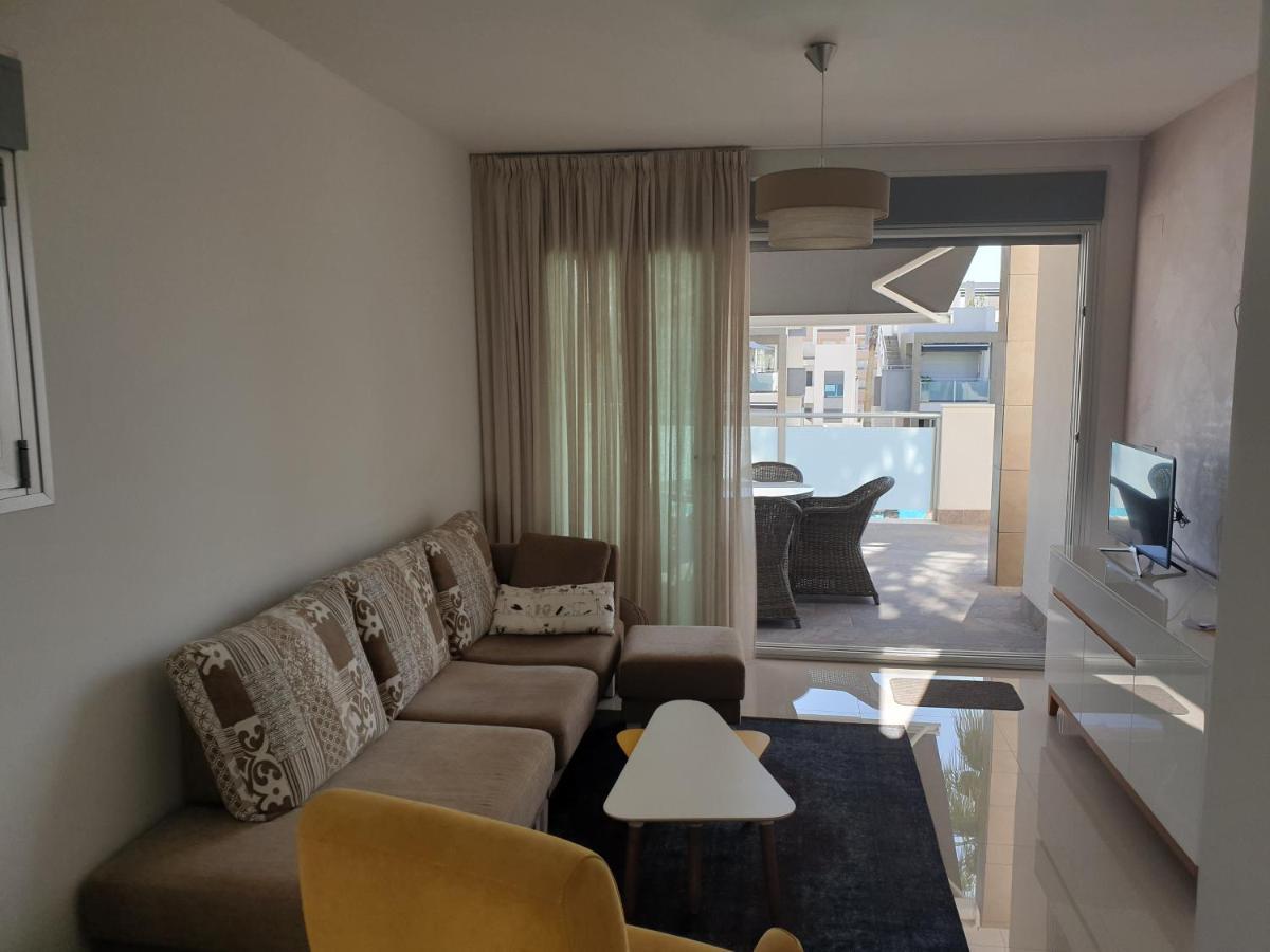 El Mirador Amelie Ground floor apartment in Torrevieja Punta Prima WIFI pool&close to beach&golf Exterior foto